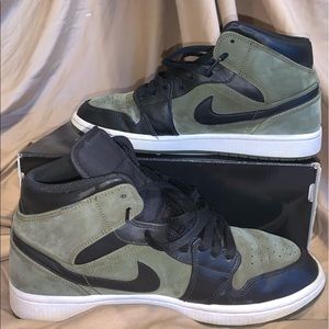 Air Jordan retro 1 “Olive green”